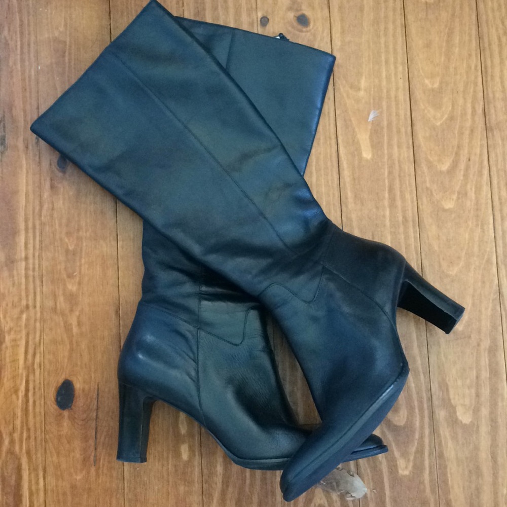 Ralph Lauren knee-high black leather boots